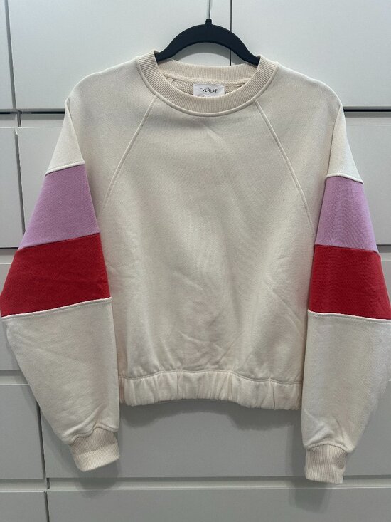 Evereve Tops - Evereve XS Cream Pink Colorblock Sweatshirt